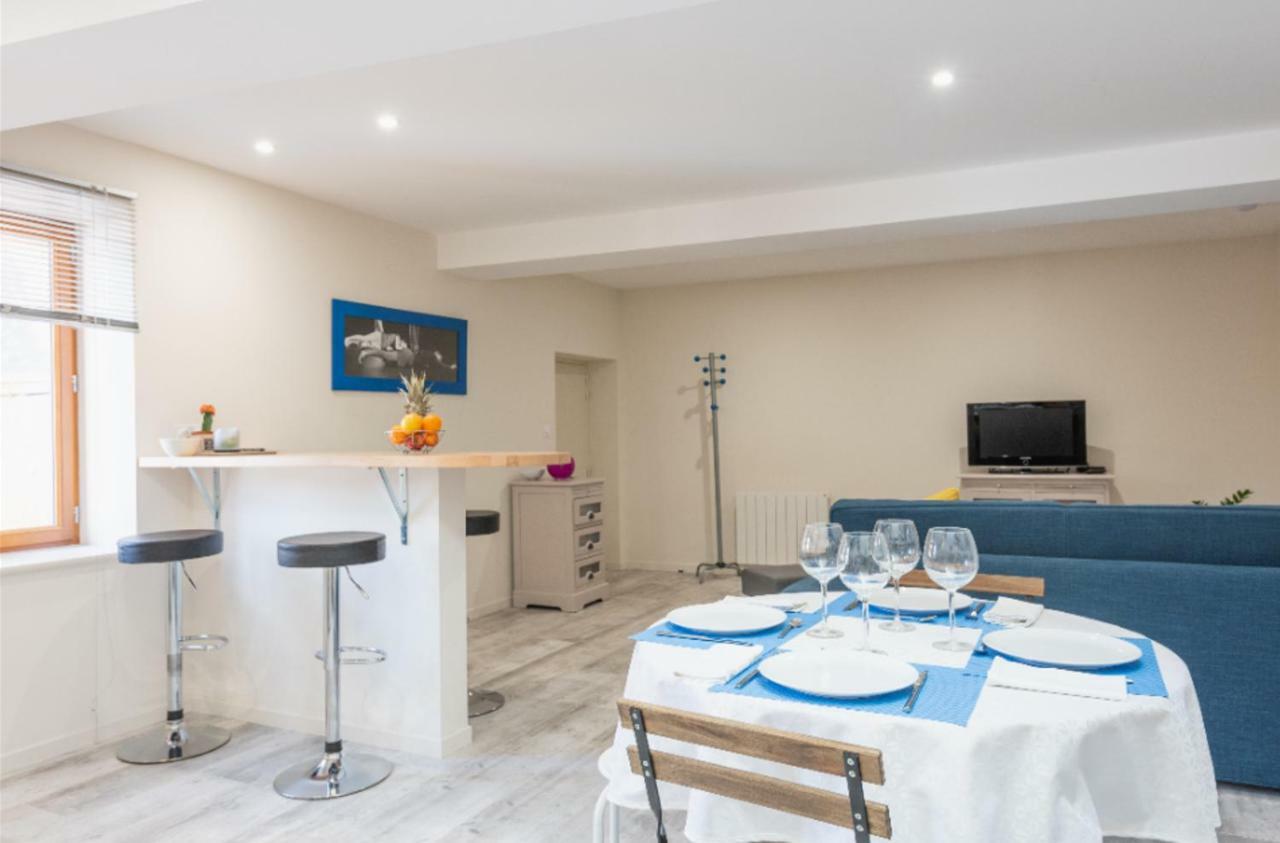 Grand Duplex Au Calme En Centre-Ville Виллефранче-Сур-Салне Экстерьер фото